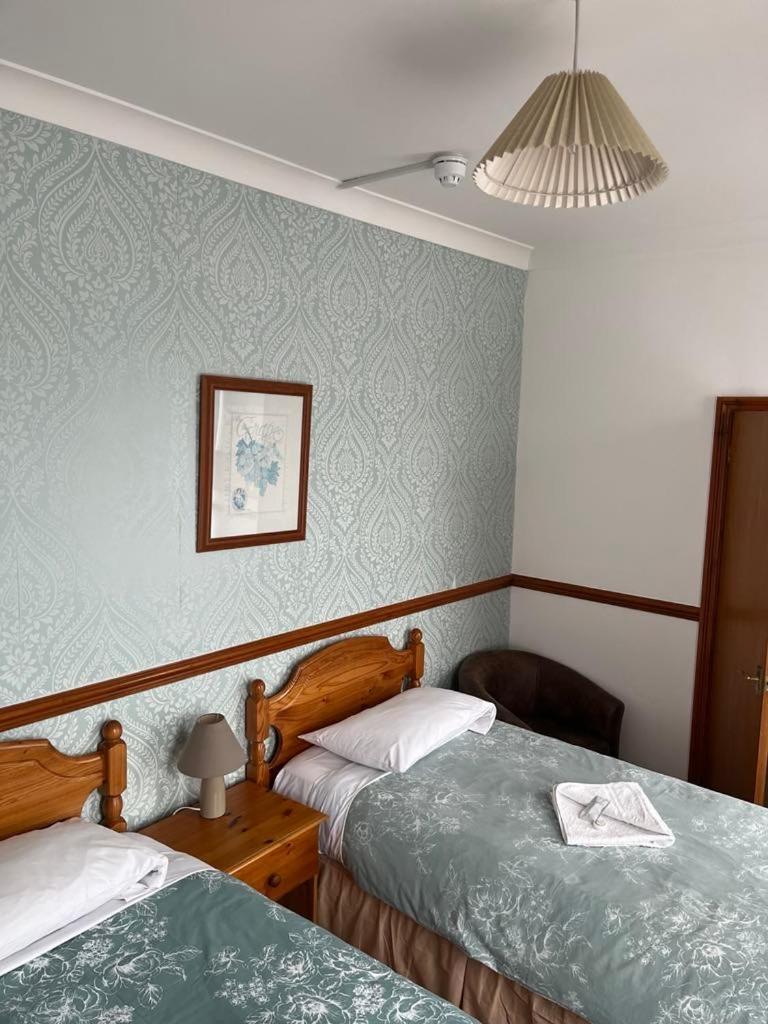 ドーバーズ レストオーバー ベッド ＆ ブレックファースト Bed & Breakfast エクステリア 写真
