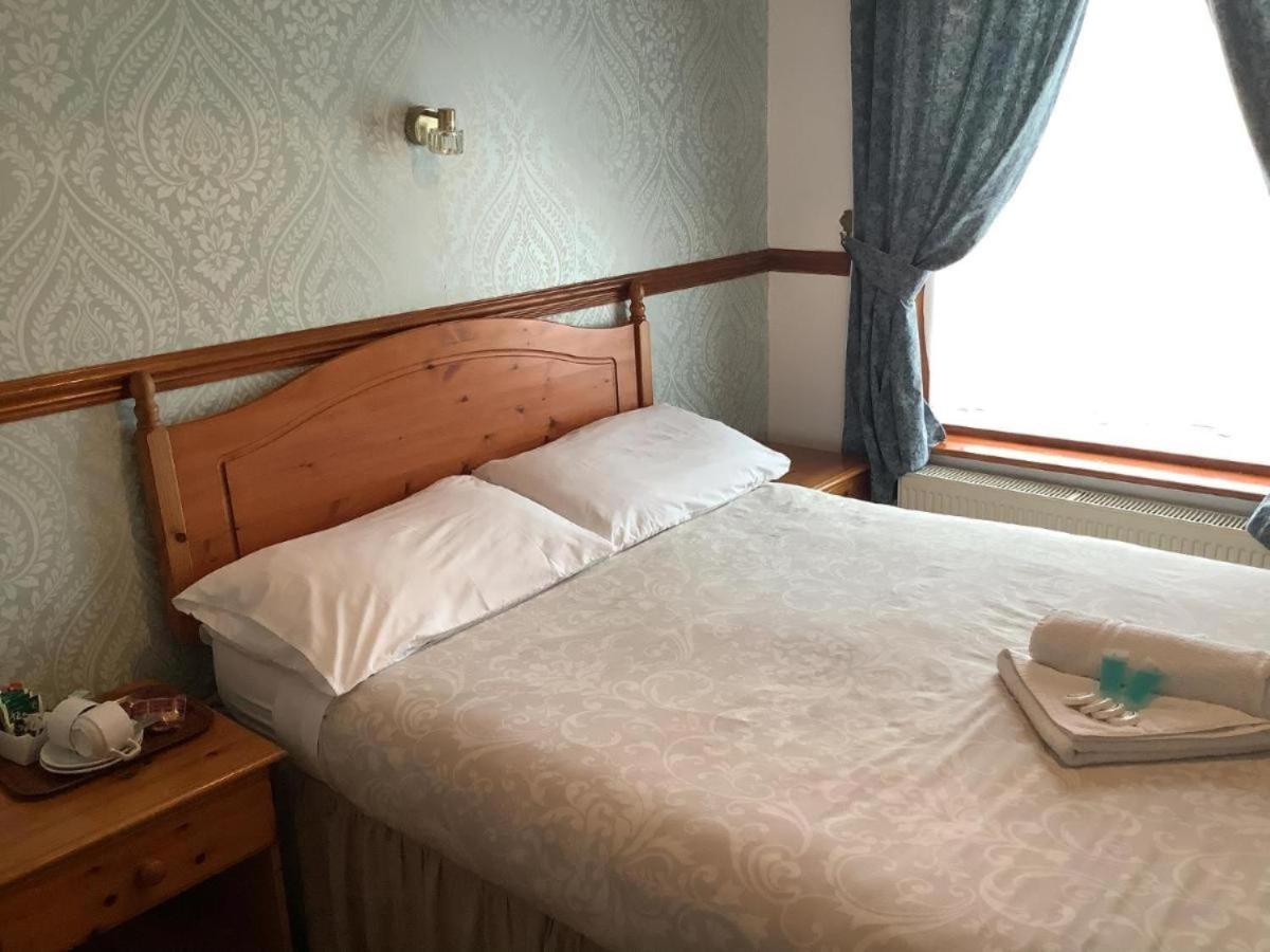 ドーバーズ レストオーバー ベッド ＆ ブレックファースト Bed & Breakfast エクステリア 写真